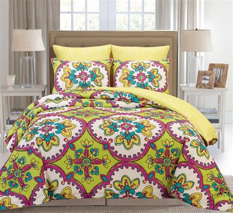 Alibaba.com features trendy collections of embroidered, and comfortable quilted queen comforter set for ultimate style and luxury. Bohemian Style Comforter and Bedding Sets