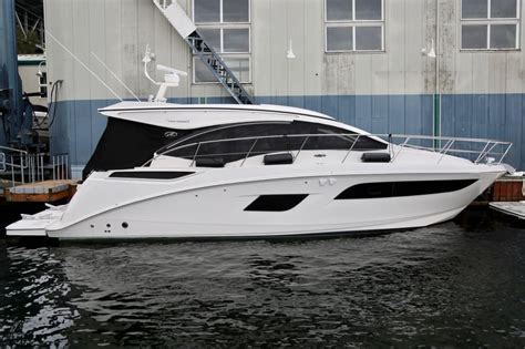 2016 Sea Ray 400 Sundancer Cruiser For Sale Yachtworld
