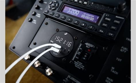 Digital Clocks Becoming New Normal For Aircraft