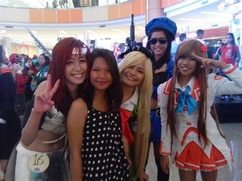 Cosplay With Le Friends Cosplay How To Wear Friends