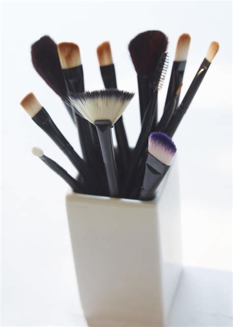 You might have seen brush cleansers at your local beauty supply store. How to Clean Makeup Brushes