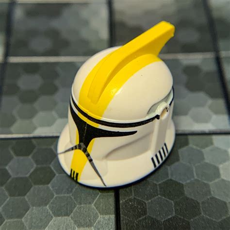 Clone Trooper 327th Helmet Phase 1 Yellow Markings For Lego