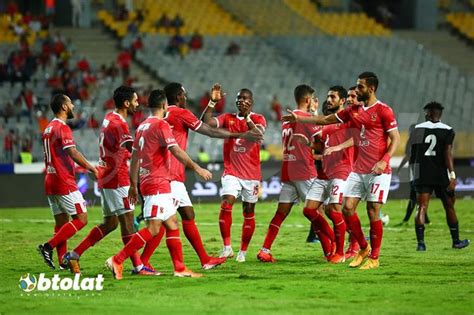 ويغطي تحركات رئيس الجمهورية في مصر مجموعة عمل تتكون من جنود الأمن المركزي التابعين لوزارة الداخلية لتأمين الطرقات الّتي يمر بها موكب الرئيس ومحيط مكان تواجده، ثم مشاة الحرس الجمهوري لتأمين مكان تواجده، ومركبات الحرس. بالفيديو | الأهلي يكتسح الإنتاج الحربي برباعية نظيفة ...