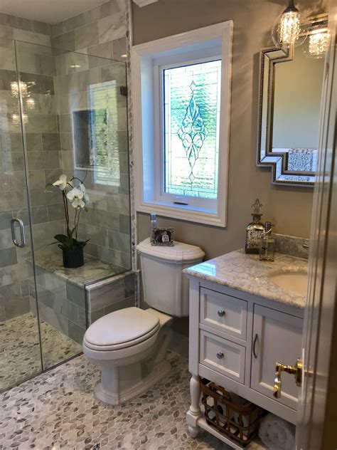 Stunning All Clear Beveled Window Installed In Bathroom For Privacy