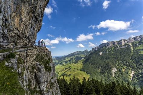 Berggasthaus Äscher Seealpsee Wanderung im Appenzell