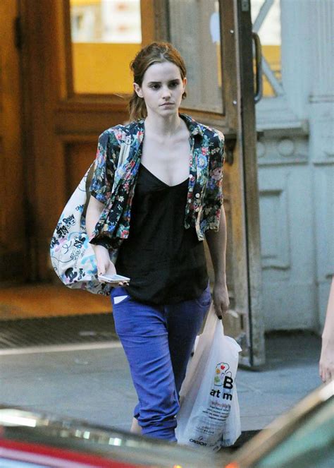 Emma Watson Out And About In New York Hawtcelebs