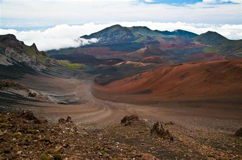 Haleakala Crater Plaatsen Om Te Bezoeken Landschappen Hovenieren