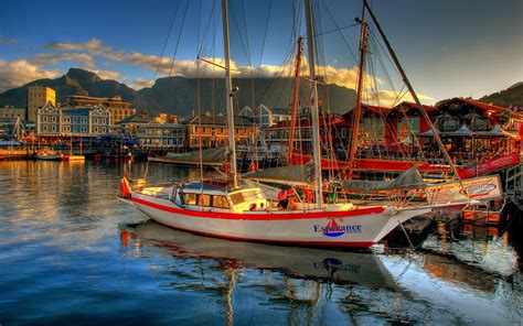 South africa's best sights and local secrets from travel experts you can trust. Harbour-South-Africa | SAvisas.com