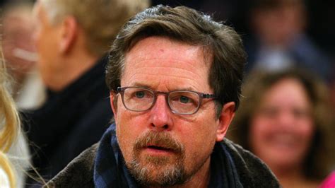 Michael J Fox Admits Paparazzi Forced Him To Publicly Reveal Parkinson S Yardbarker