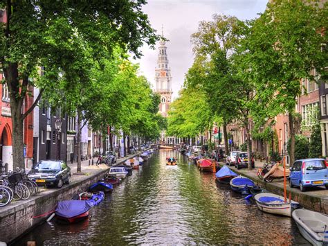 HENRI Luxury Lifestyle: 400 Years Amsterdam Canals