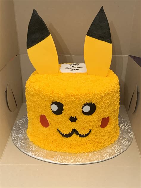 Pokémon Cake Double Layered Cake With Fondant Eyes And Ears Pokemon