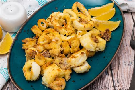 Anelli di totano e calamaretti in friggitrice ad aria - Cioccolimone