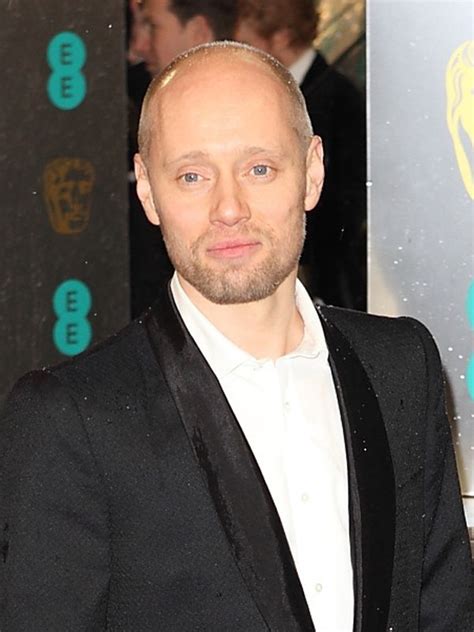 Find the perfect aksel hennie stock photo. Aksel Hennie - AlloCiné