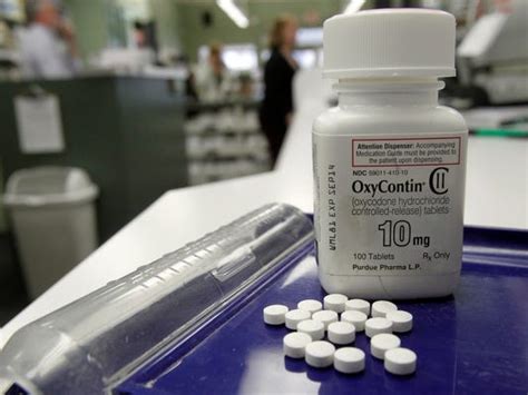 Drug Overdose Deaths Spike Among Middle Aged Women