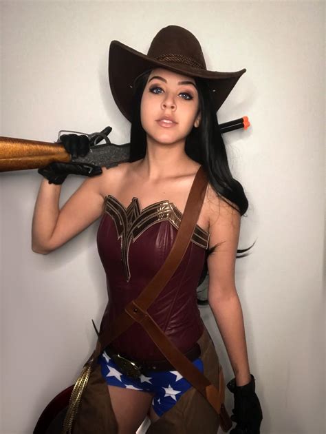 Cosplay Cowgirl Wonderwoman By Snarkyjaycosplay R Dccomics