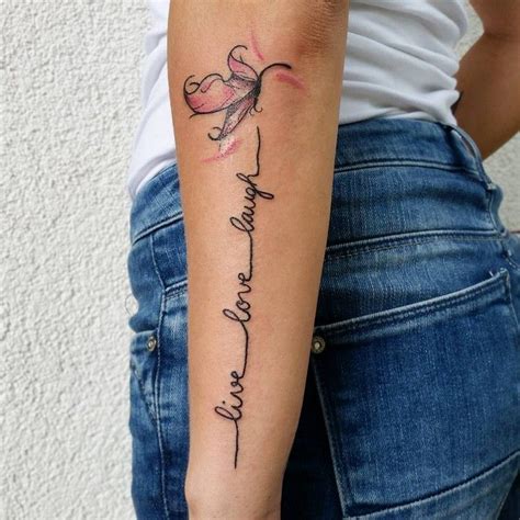 35 Ideen für Tattoo Schriften, Sprüche und Schriftarten ... Prinzipiell gibt es zwei sorten schreibschriften.
