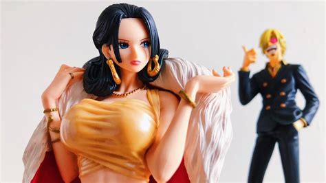 Boa Hancock Glitter And Glamours Christmas Style Unboxing One Piece Figure Review Youtube