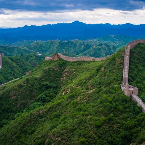 the-great-wall-of-china-at-jinshanling-blue-dot-law