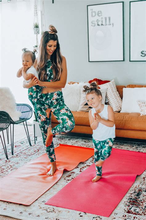 3 Relaxation Tips For Moms Matching Yoga Outfits The Girl In The