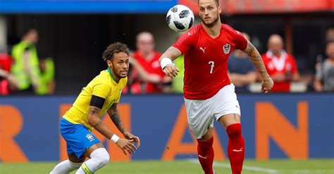 Sull'attaccante austriaco, tre presenze nell'inter che conquistò il triplete, si sono milan e paris saint germain, pronte a presentare un'offerta da 15 milioni di sterline. Marko Arnautovic to Manchester United in doubt as 'Inter ...