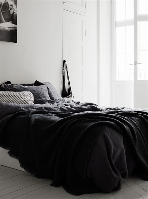 Cozy Apartment In Black And White 79 Ideas
