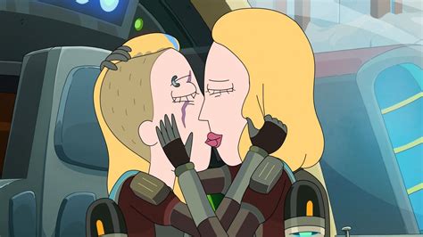 Beth And Space Beth Kissing Rick And Morty Youtube