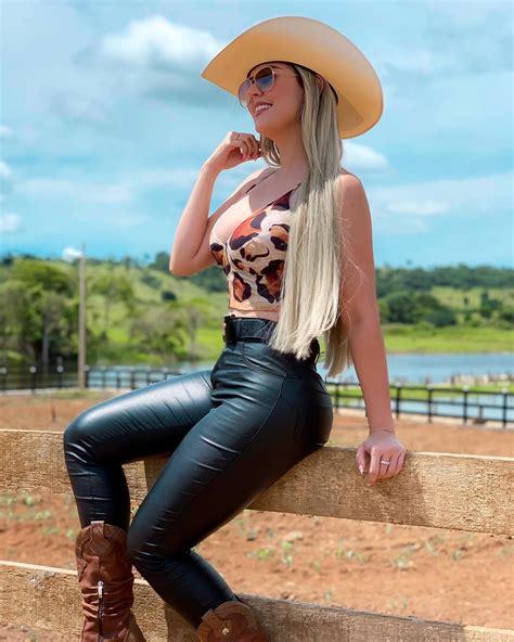 pin de agrogirl em cowgirl garotas looks country feminino moda country feminina