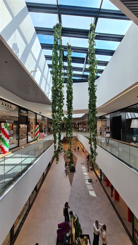 Otvoren Beo Shopping Center Ovako Izgleda Novi Tržni Centar Foto Video