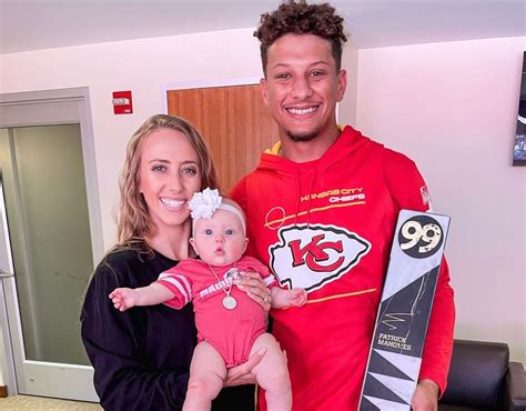Patrick Mahomes And Wife Brittany Share First Face Reveal Of Their 2nd