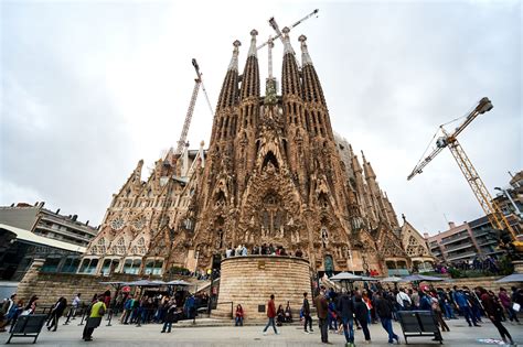 La Sagrada Família Gets Building Permit To Finish Construction Curbed