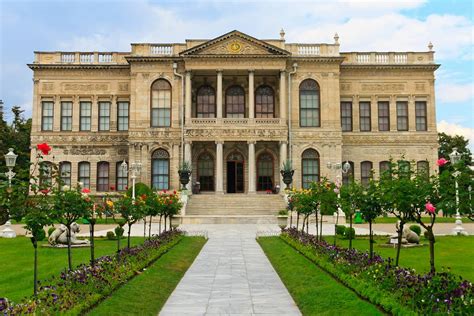 Dolmabahce Palace, Istanbul - RueBaRue