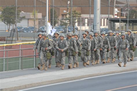 Korean War Commemoration Rucksack March Us Army Garris Flickr