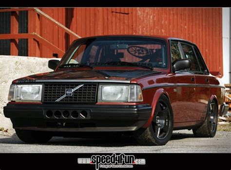 Volvo 240 Modified Encrypted Tbn0 Gstatic Com Images Q Tbn