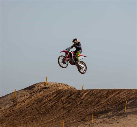 Dirt Bike Jumping How To Jump Like A Boss Frontaer