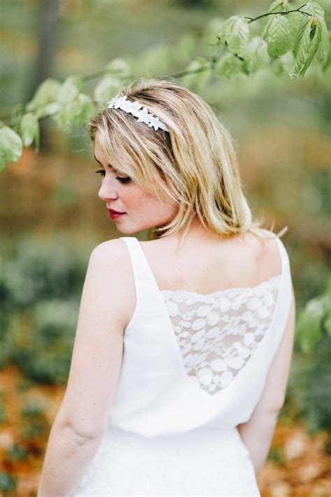 Bohemian boho long sleeves wedding dress ivory blush light lace beaded tulle skirt train modern simple sleeve embroidered illusion buttons. Boho Braut Top mit Spitze - Delphine | Boho braut ...