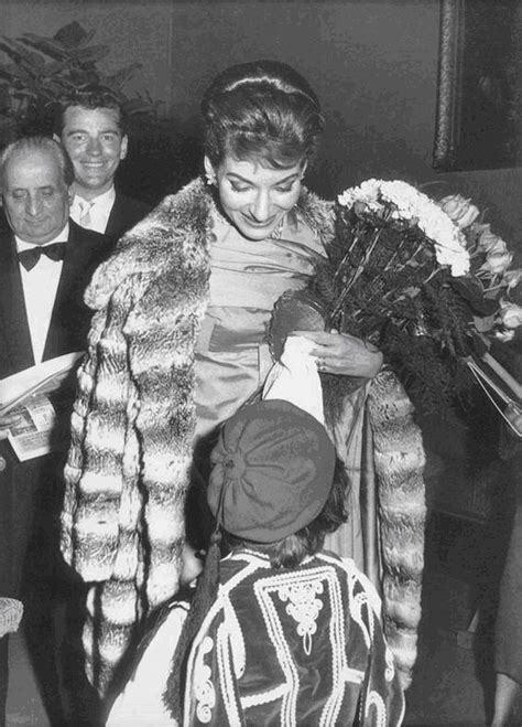 Maria callas was an american opera singer in the 20th century. Pin von lora layons auf Maria Callas la Divina I