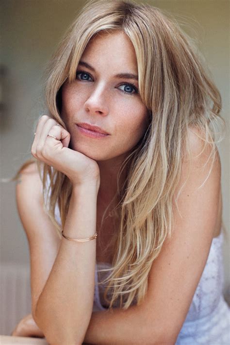 Classify Actress Sienna Miller Page 2