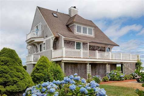 Cape Cod Beachfront Home Asks 148m Curbed Beach Houses For Sale