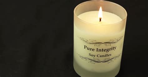How To Put Out A Candle With Your Fingers A Quick Guide Waxcrafter