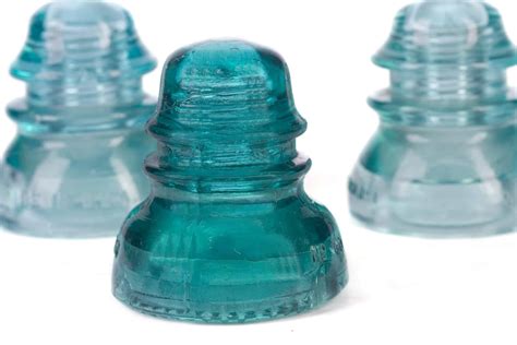 Antique Glass Insulators Value Identification And Price Guides