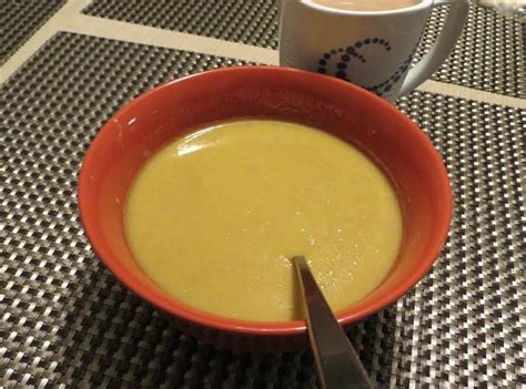 I live a long way out of town now so i make my own split pea soup and over the years i've started to add a couple strips of finely chopped bacon and a pinch of a spice or two to the recipe but the soup still brings. Split Pea Soup--Andersen's Original Recipe | Recipe ...