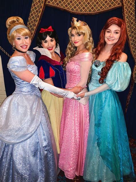 Disney World Princess Cinderella Snow White Sleeping Beauty