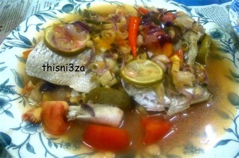 Menu ikan siakap masam manis ni antara menu yang paling favourite setiap kali saya dan family makan di luar. Menu Ahad : Ikan Siakap Stim Limau.. ~ My Story Board