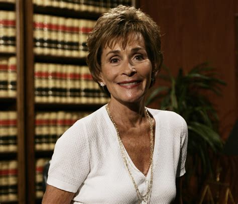 In A First For ‘judge Judy’ Star Reality Tv Jurist Helps Naturalize 149 U S Citizens In