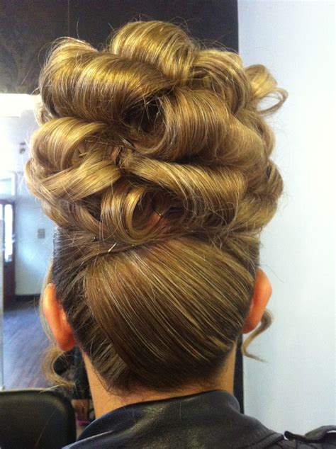 Bobby pin hairstyles are basically everything: Barrel curl updo | Hair | Pinterest | Barrel curls and Updo