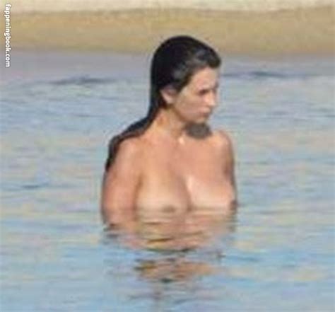 Penélope Cruz Nude The Fappening Photo FappeningBook