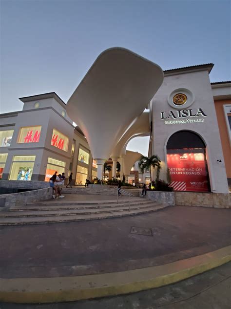 The La Isla Shopping Village In Puerto Vallarta Mexico The Puerto