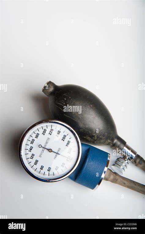 Sphygmomanometer Blood Pressure Measuring Device Stock Photo Alamy