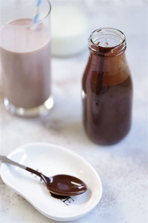 Diy Homemade Chocolate Milk Syrup Without Refined Sugar Live Simply