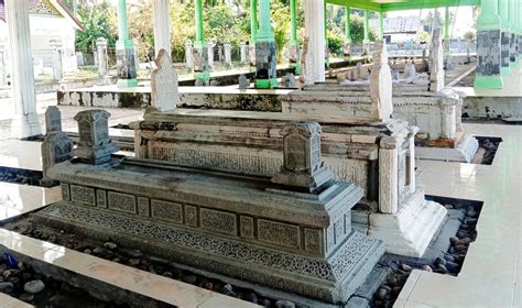 Menjajaki Situs Purbakala Makam Putroe Nahrisyah Di Aceh Utara